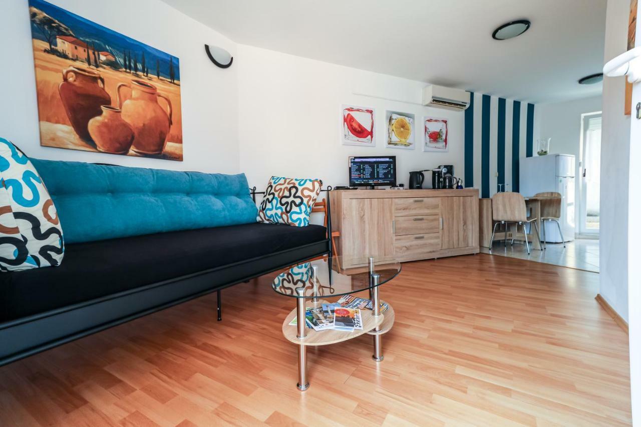 Waimarie Apartment Fazana Ngoại thất bức ảnh