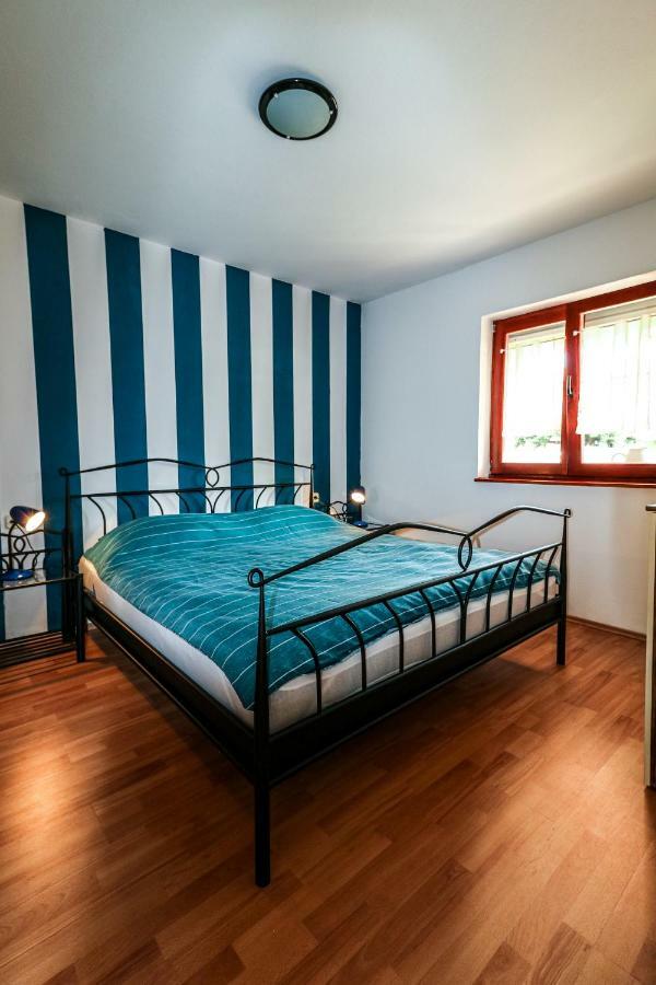 Waimarie Apartment Fazana Ngoại thất bức ảnh